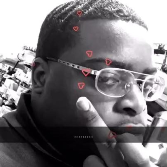 Meet your Posher, Tyson - Picture 1 of 1